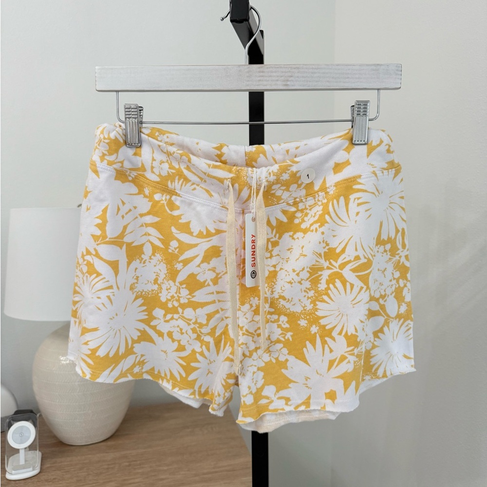 Sundry Yellow Floral Shorts Size 1S